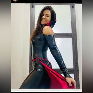 Vampire Costume